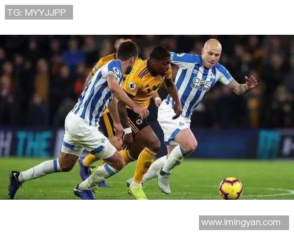 伯恩茅斯与哈德斯菲尔德比赛精彩回顾及最终比分分析