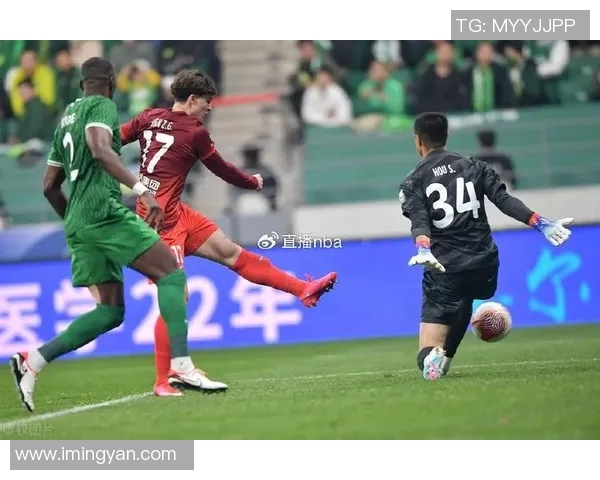 上港与首尔激战全场精彩录像回顾及赛后分析