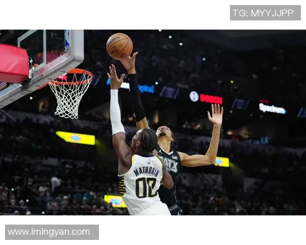 文班亚马新赛季表现惊艳场均20分10篮板3盖帽领跑新秀榜单